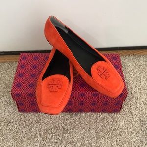 Tory Burch Fitz loafer in poopy red.